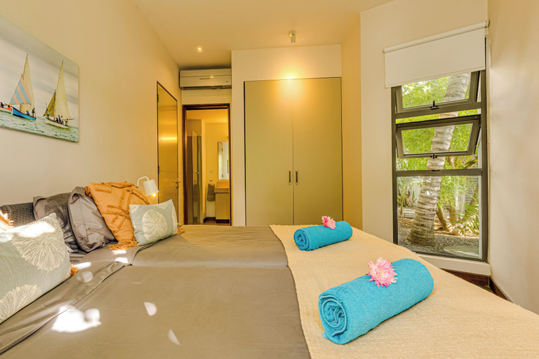Bedroom 3, Esplanade by Horizon Holidays, Black River