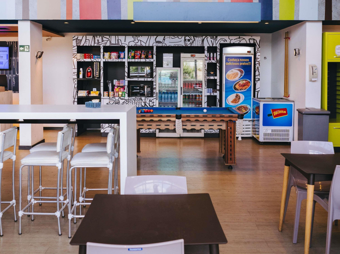 Food & Drinks 5, ibis budget Barbacena, Barbacena