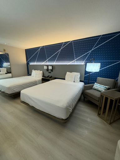 Bedroom 3, Comfort Inn & Suites Harvey - Chicago Southland, Cook