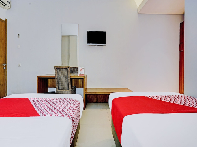Bedroom 3, Collection O Riau Near Trans Studio Bandung Formerly Hotel Montameri, Bandung