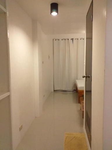 Bedroom 3, Zenith Inn & Resto Bar, Anda