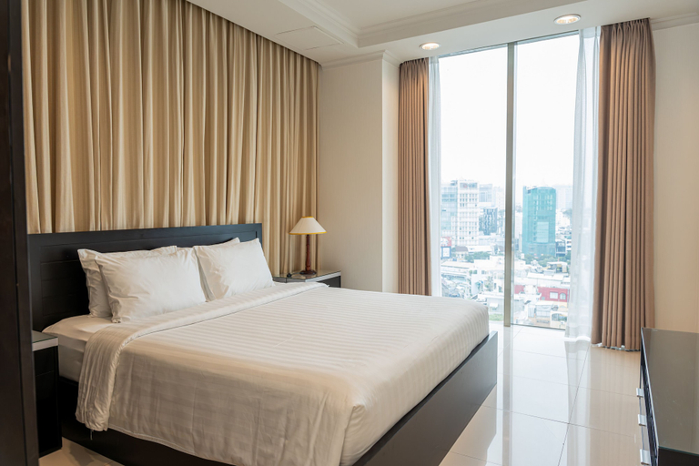 Bedroom 4, Mayfair Suites, District 1