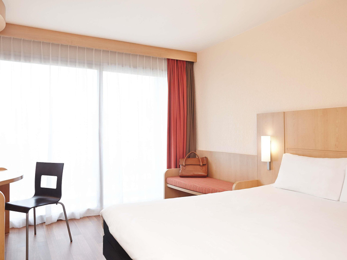 Bedroom 3, Mercure Cavaillon Luberon, Vaucluse