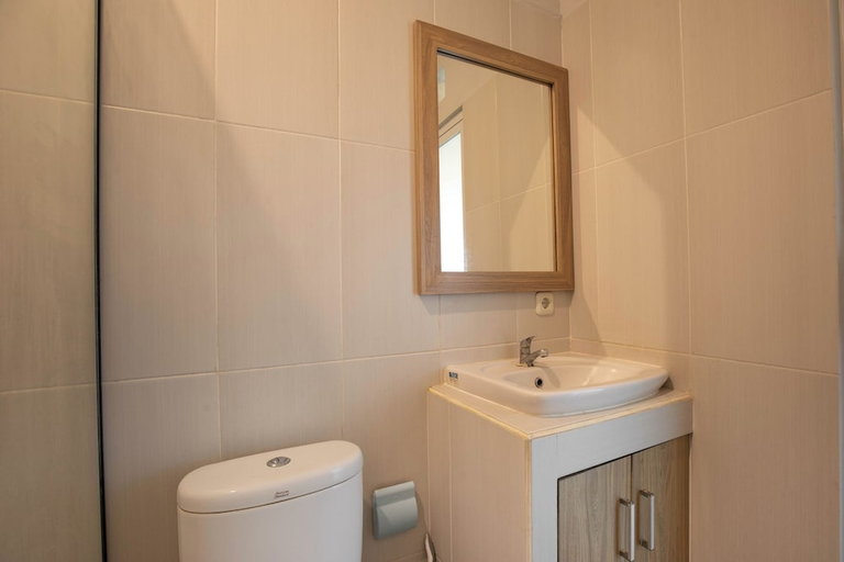 bathroom 5