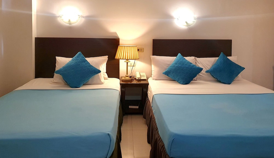 Bedroom 2, A Hotel Baguio, Baguio City