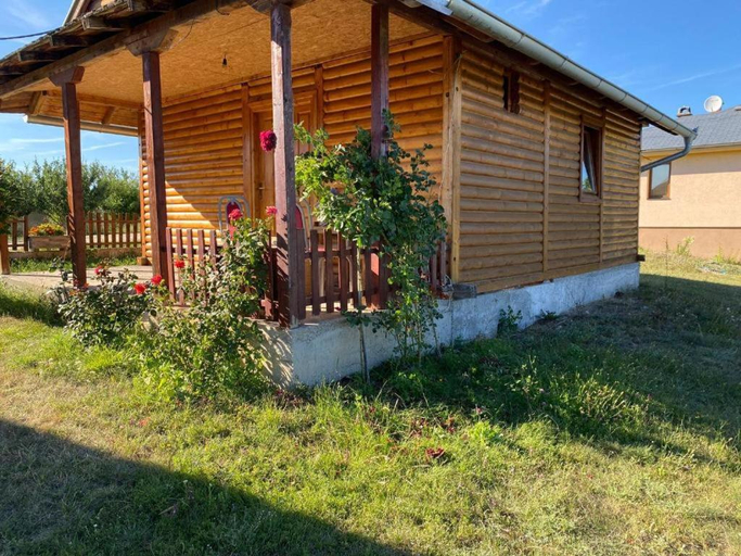 Others 5, Prenociste Stupovi, Novi Pazar