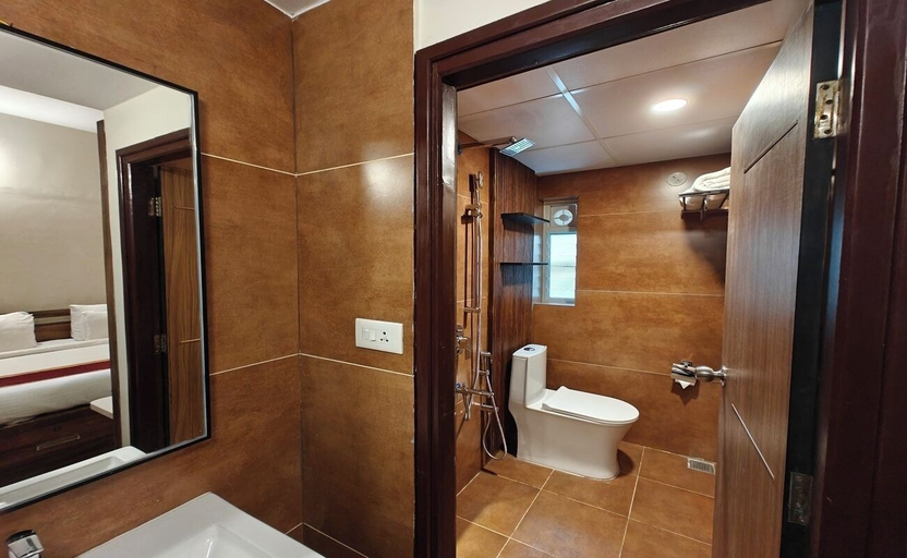 Bathroom 3, Woodstock Resorts, Kodagu