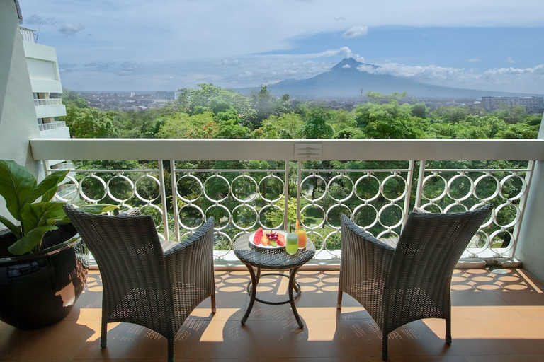 balcony 21