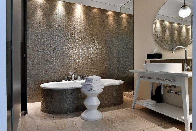 Bathroom 5, Villa Mittermeier Hotellerie & Restaurant, Ansbach