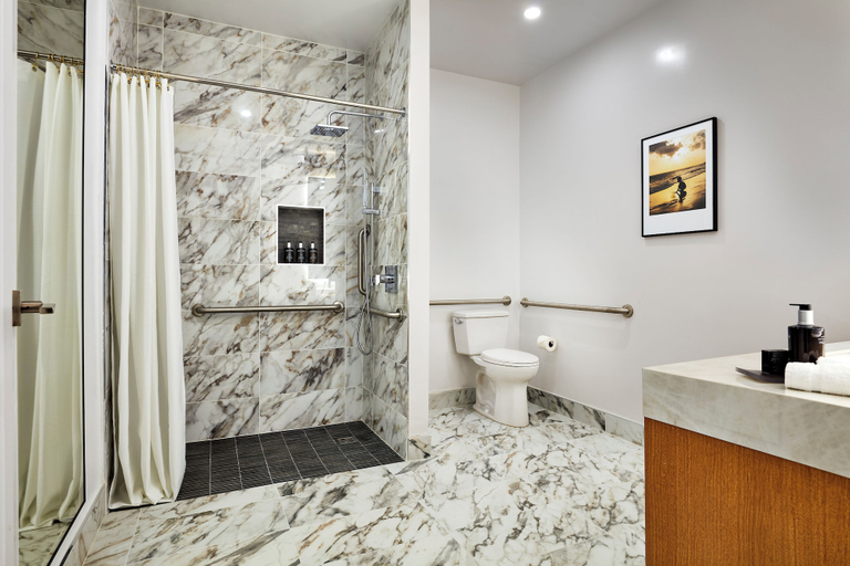 Bathroom 5, Elan Hotel, Los Angeles