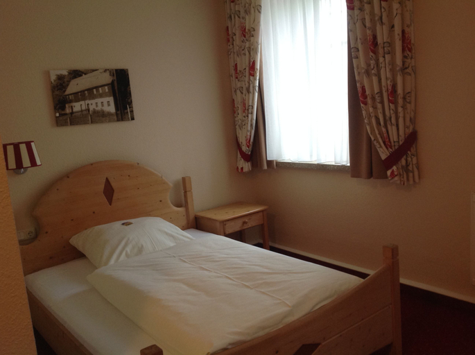 Bedroom 4, Hotel & Restaurant bei Zwillings, Mittelsachsen