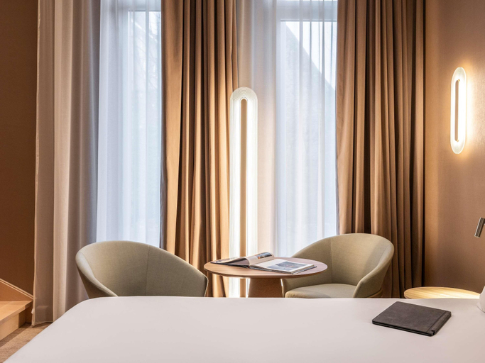 Bedroom 4, Novotel Brugge Centrum, West-Vlaanderen