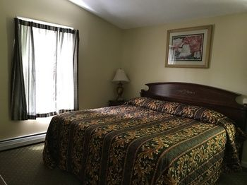 Guestroom 4, エグジット 5 リゾート & コンドミニアム, York