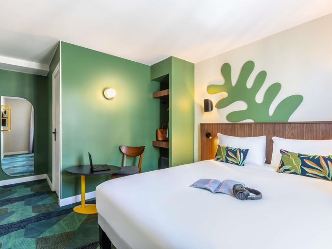Bedroom 5, ibis Styles Paris Crimee La Villette, Paris