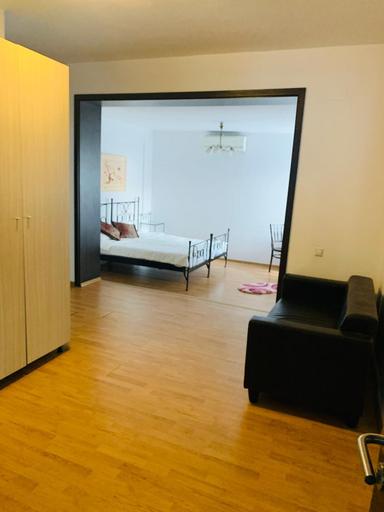 Others 4, Happy Accomodation, Municipiul Bucuresti