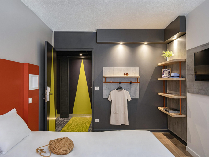 Bedroom 4, ibis budget Nice Californie Lenval, Alpes-Maritimes