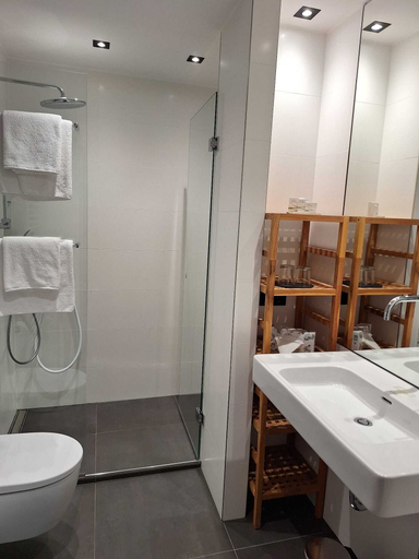 Bathroom 5, Weinhotel Klostermühle, Trier-Saarburg