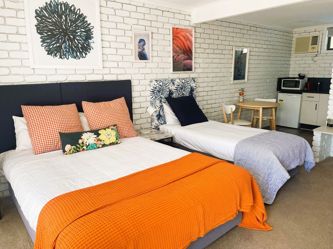 Bedroom 3, Mulwala Resort, Corowa