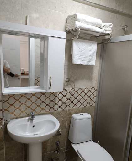 Bathroom 3, Efzen hotel, Fatih