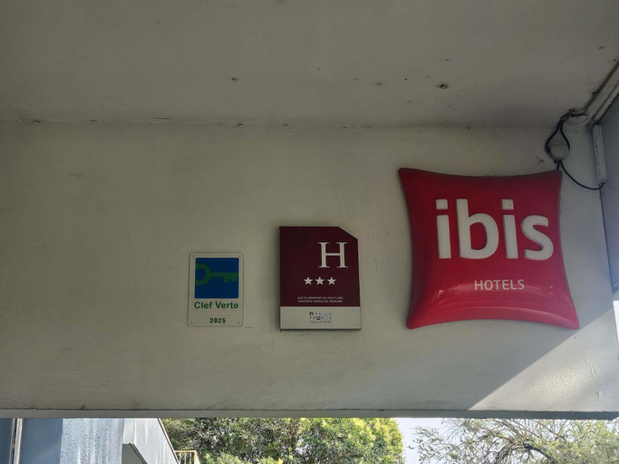 Exterior & Views, ibis Cavaillon Portes du Luberon, Vaucluse