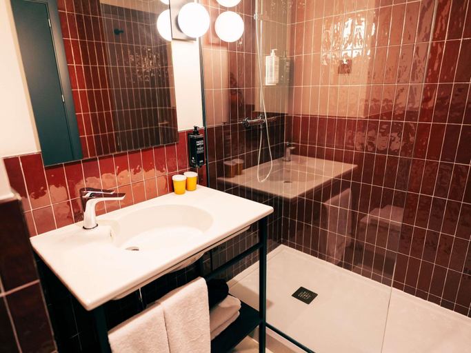 Bathroom 3, ibis Styles Madrid Maravillas, Madrid