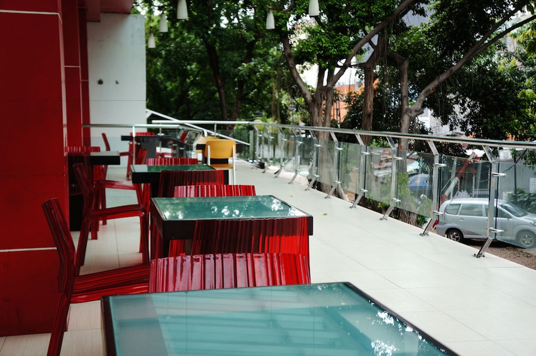 Others 5, Win Hotel Blok M, South Jakarta