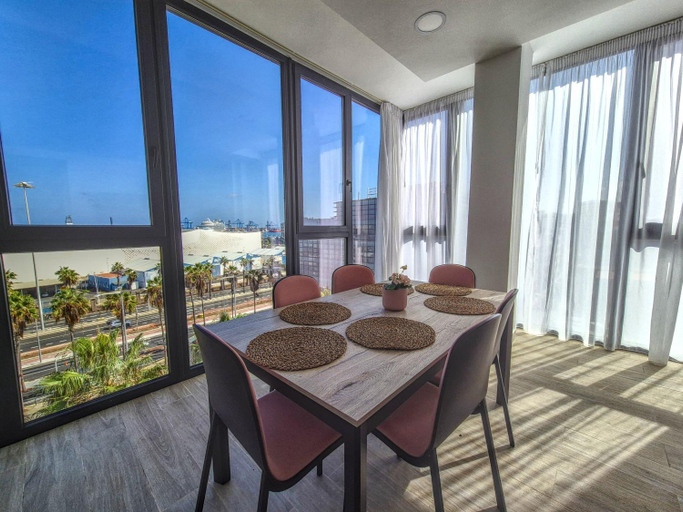 Facilities 4, Yan Building By CanariasGetaway, Las Palmas