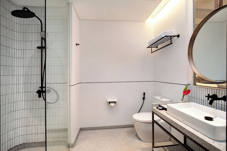 bathroom 6