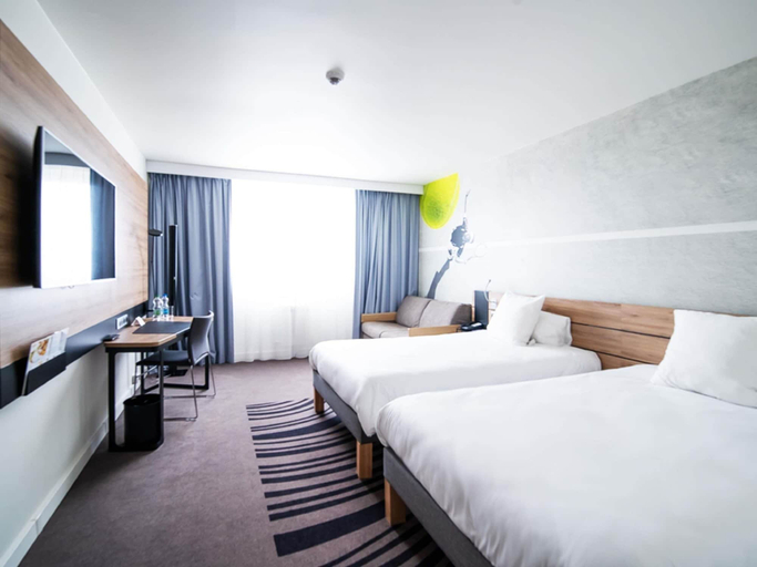 Bedroom 3, Novotel Krakow City West, Kraków City