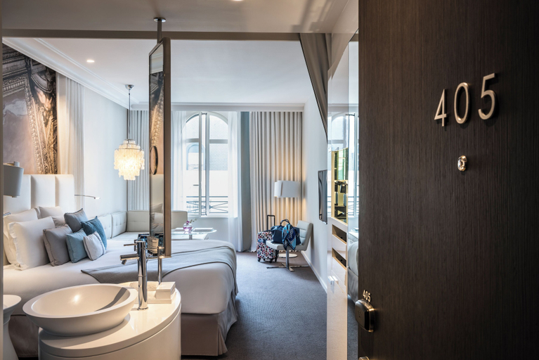 Bathroom 5, Cures Marines Hotel & Spa Trouville - MGallery Coll, Calvados