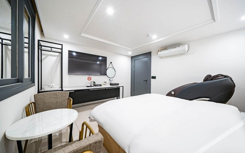 Bedroom 2, Mokpo Hotel Lime, Muan