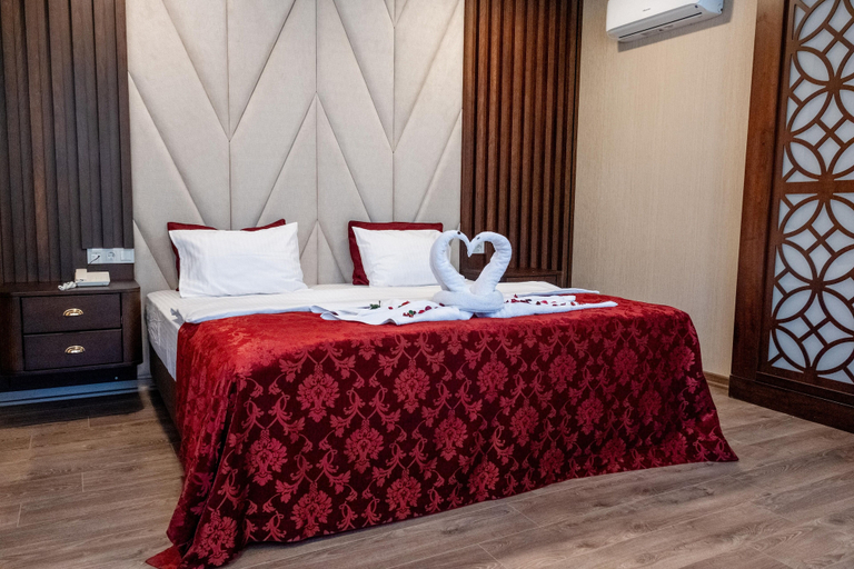 Bedroom 2, Kronos Hotel, Gölbaşı