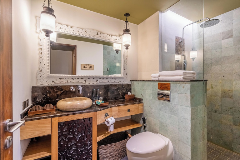 Bathroom 3, Kejora Suites, Denpasar