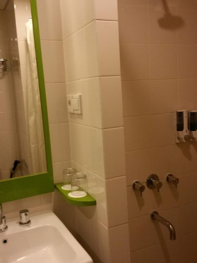 Bathroom 4, Amaris Hotel Panglima Polim 2, South Jakarta