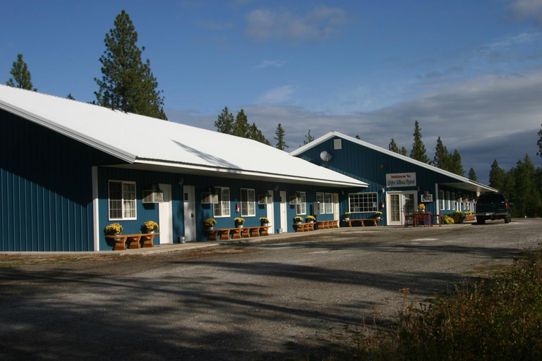 Others 3, White Willow Motel, Stevens