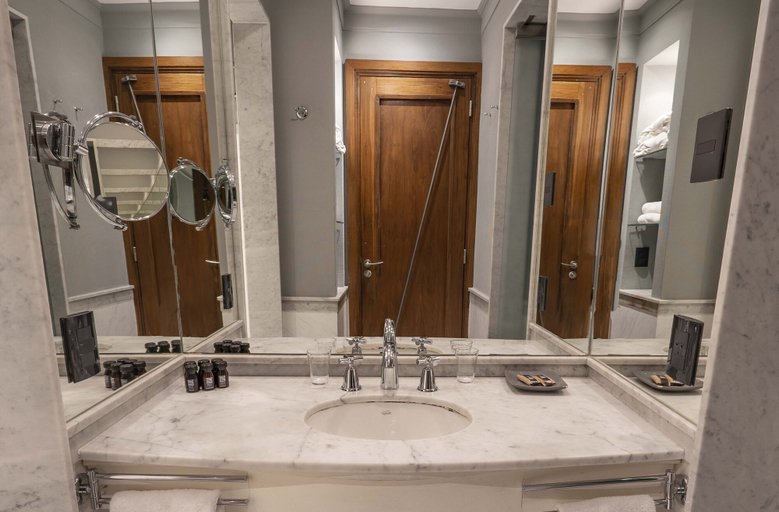 Bathroom 5, El Faro Boutique Hotel & Spa by DON, Los Lagos