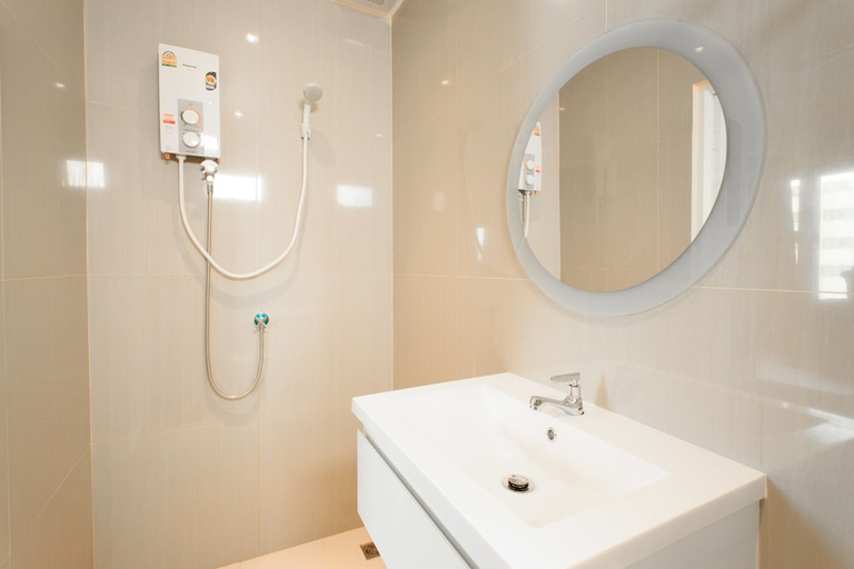 Bathroom 2, Cloud Nine Lodge, Ratchathewi
