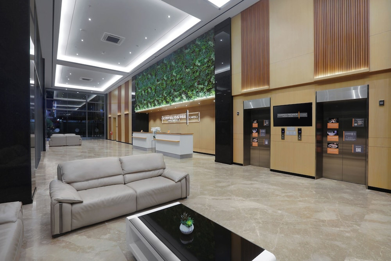 Public Area, Harper Premier Nagoya Batam, Batam