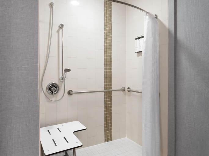 Bathroom 4, Hyatt Place Charlotte/Arrowood, Mecklenburg
