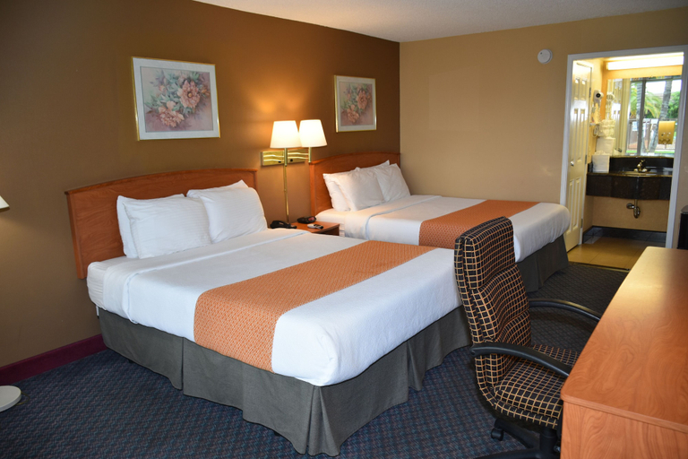Bedroom 4, Ontario Airport Inn, San Bernardino