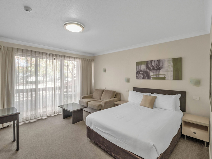 Others 4, Tall Trees Ainslie Motel, Canberra