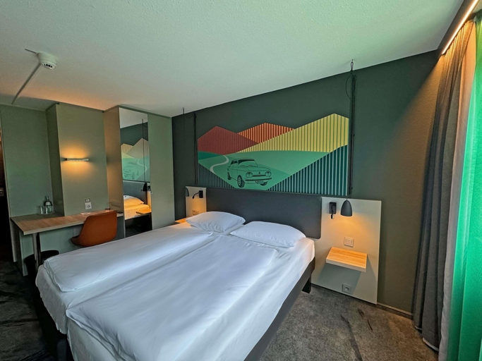 Bedroom 4, ibis Styles Neckarsulm, Heilbronn
