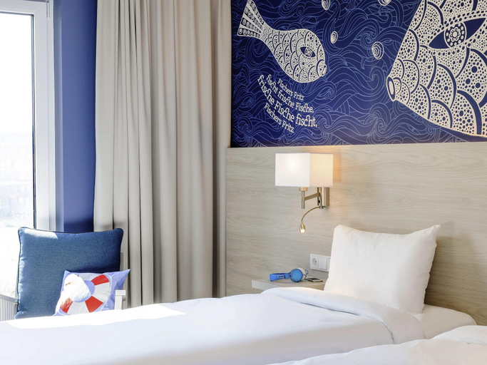 Bedroom 4, ibis Styles Konstanz, Konstanz
