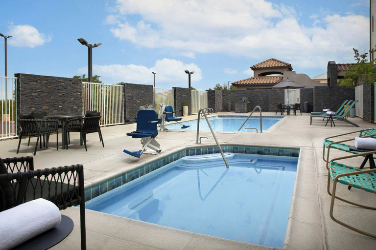 Sport & Beauty 5, Towneplace Suites Abq Airport, Bernalillo