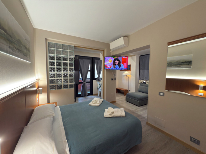Bedroom 4, Hotel Rinaldo Apartments, Novara
