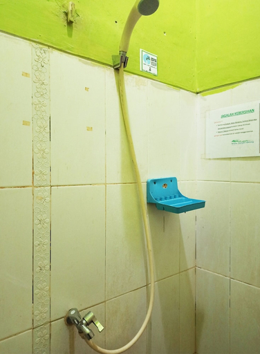 Bathroom 5, Hotel O Wisma Hulubalang, Palembang