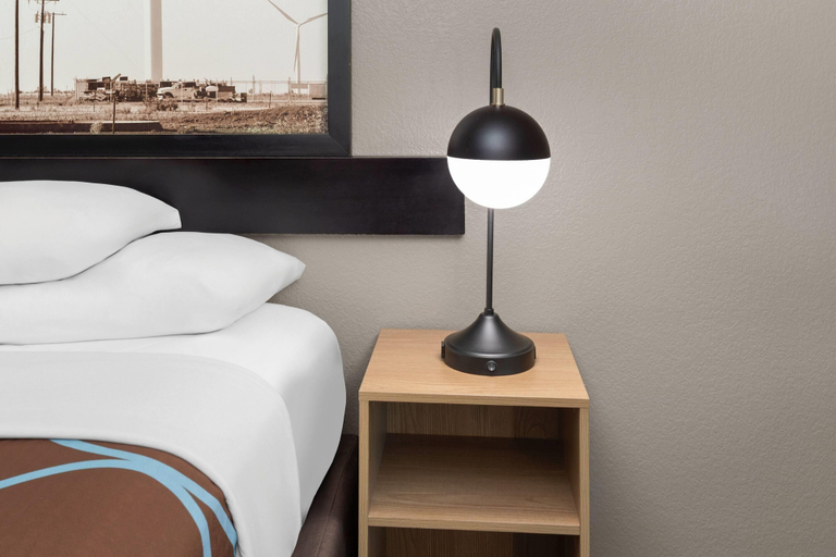 Bedroom 3, Super 8 by Wyndham San Antonio/Alamodome Area, Bexar
