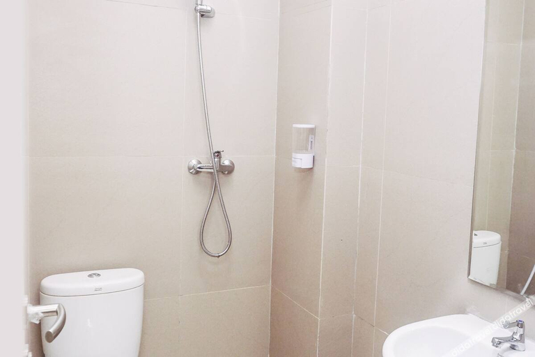 Bathroom 4, GreenHaus Inn, Surabaya