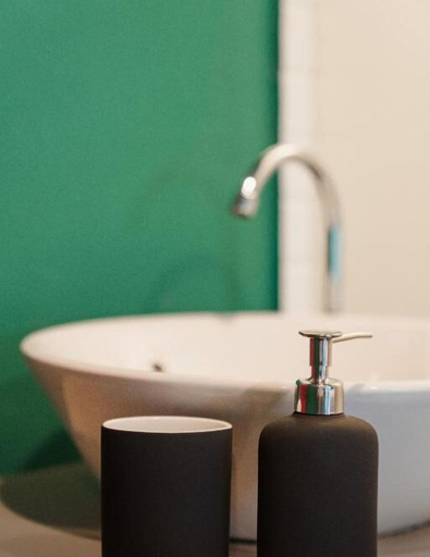 Bathroom 3, Tang House, Ratchathewi