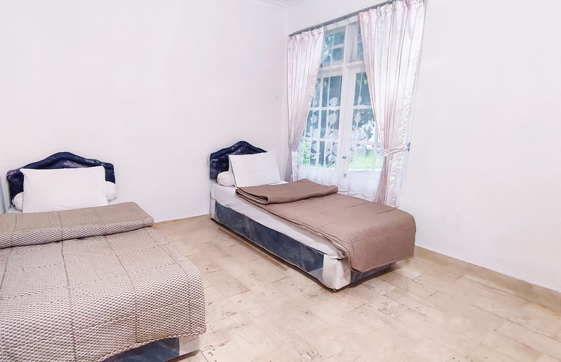 Bedroom 3, Sukanagalih Resort by Ruang Nyaman, Cianjur